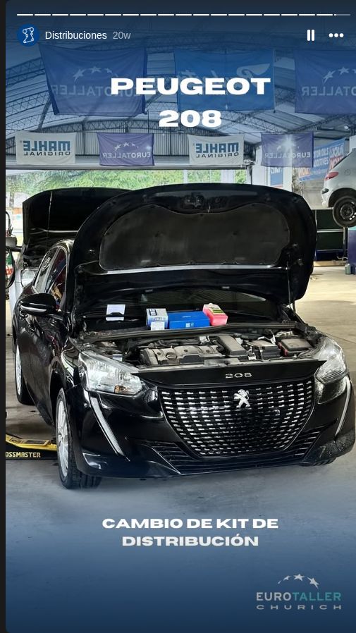Peugeot 208 en el taller para cambio del kit de distribución